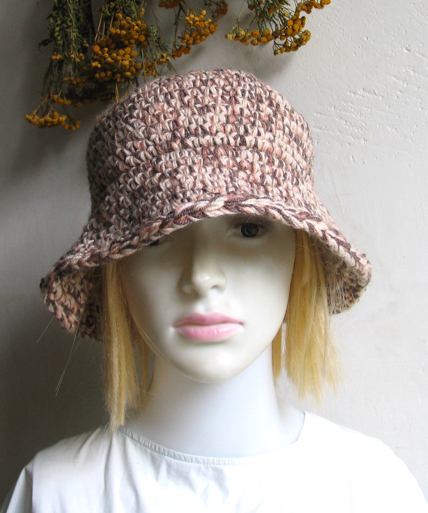 Winter Warm Hat Bucket Hat Thick Soft Puffy Hathandmade Crochet Fall A –  woolsyhats