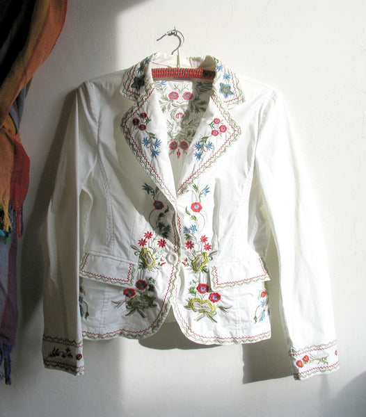 Vintage Emroidered Jean Jacket Hippie Boho  Colorful Denim White Jacket