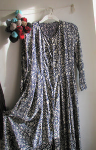 Vintage 1980s Long Sleeve Dress Cream Blue  Floral Dress Maxi Dress