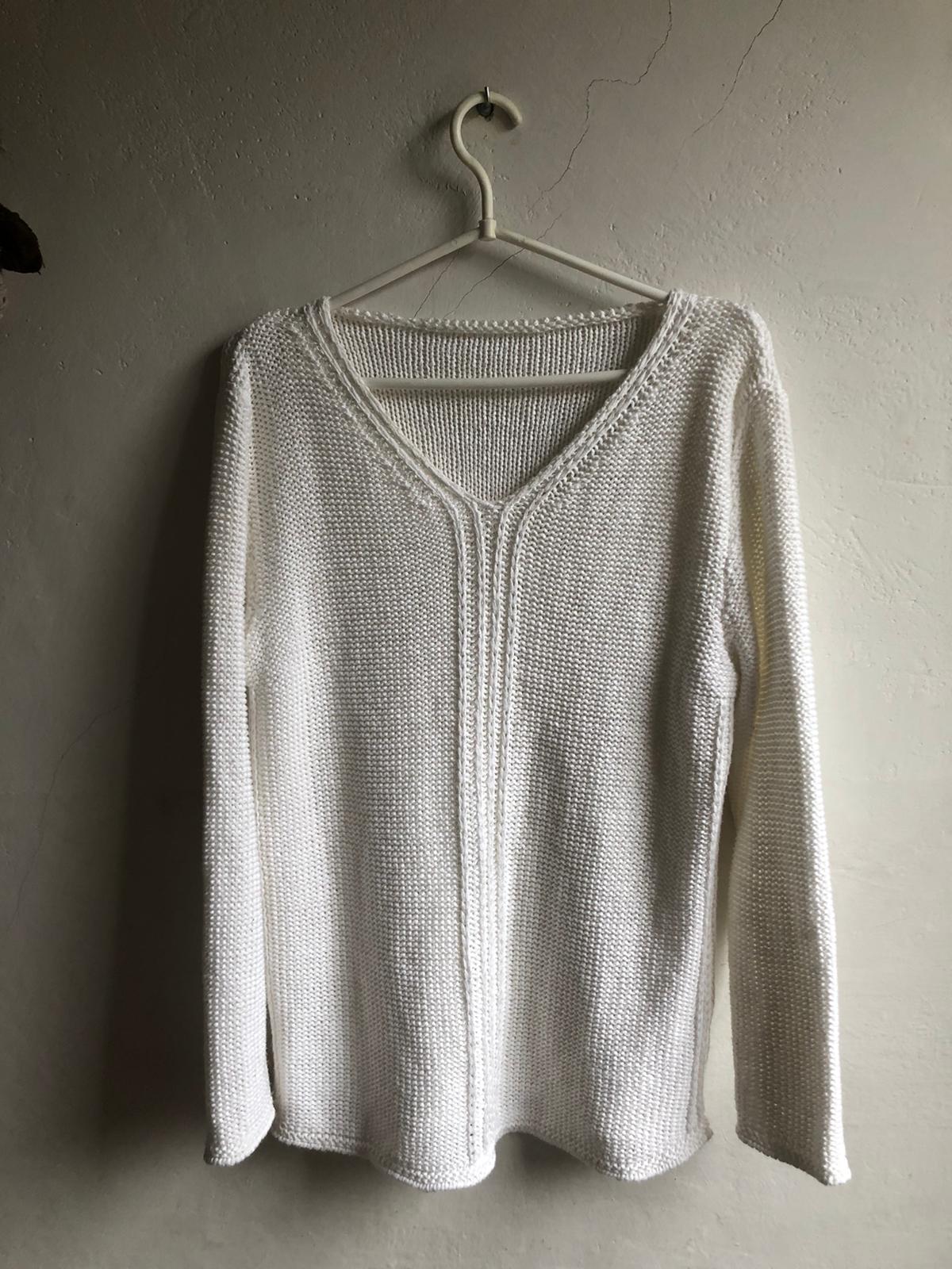 Vintage 90s White Color 100% Acrylic Sweater Hippie Boho Grunge Size L